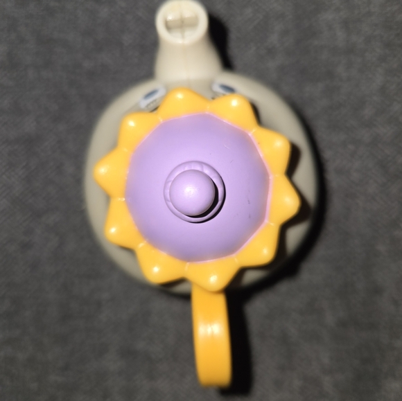 Disney BEAUTY AND THE BEAST MRS. POTTS McDonald's Happy Meal Toy Figure - Picture 5 of 7